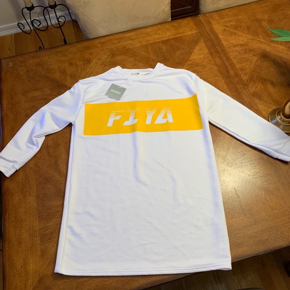 Miss Guided “Fiya” Sweater Dress - Picture 2 of 5